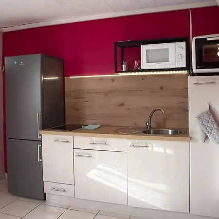 Maison Tifaloc דירה *