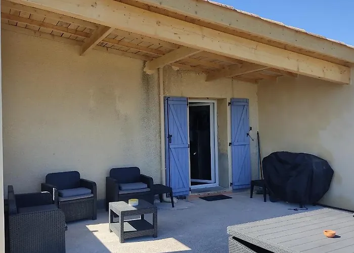 Maison Tifaloc דירה *
