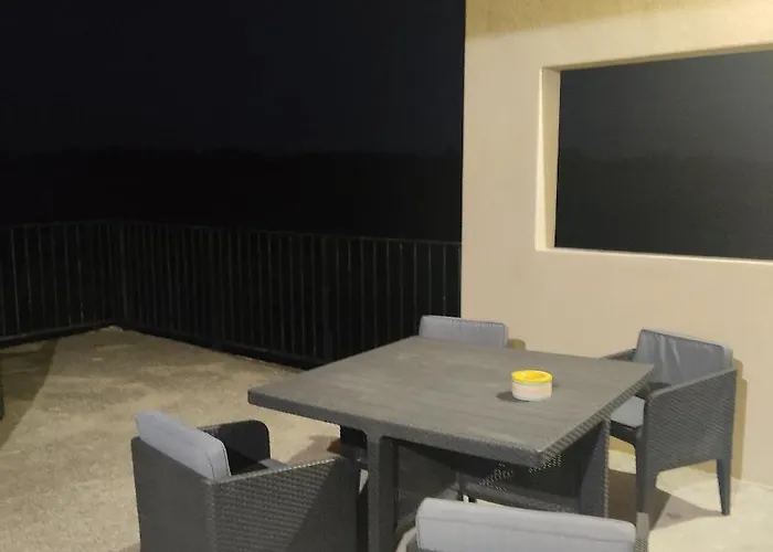 Maison Tifaloc Apartmán